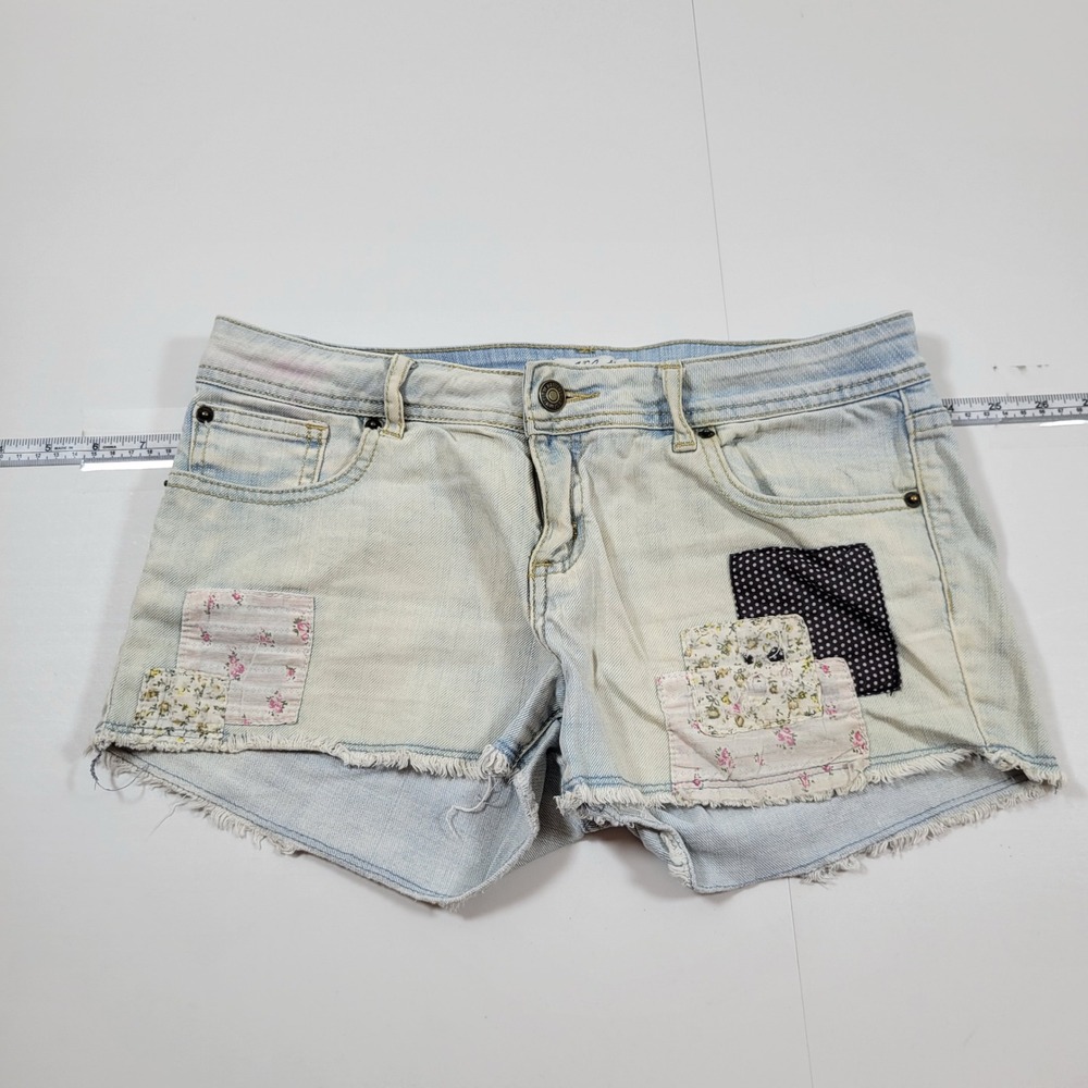 I Love H81 Forever 21 Denim Shorts Women 26 Blue Good Patchwork Cut Off Frayed